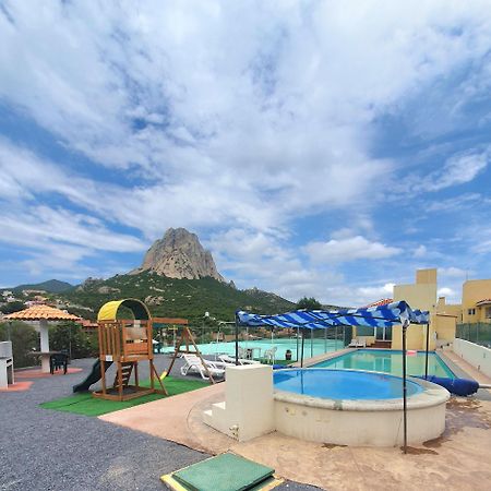 Hotel Quinta Las Fuentes Bernal Esterno foto