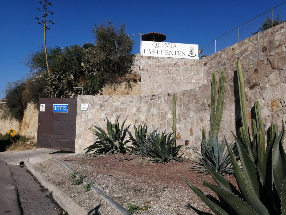 Hotel Quinta Las Fuentes Bernal Esterno foto